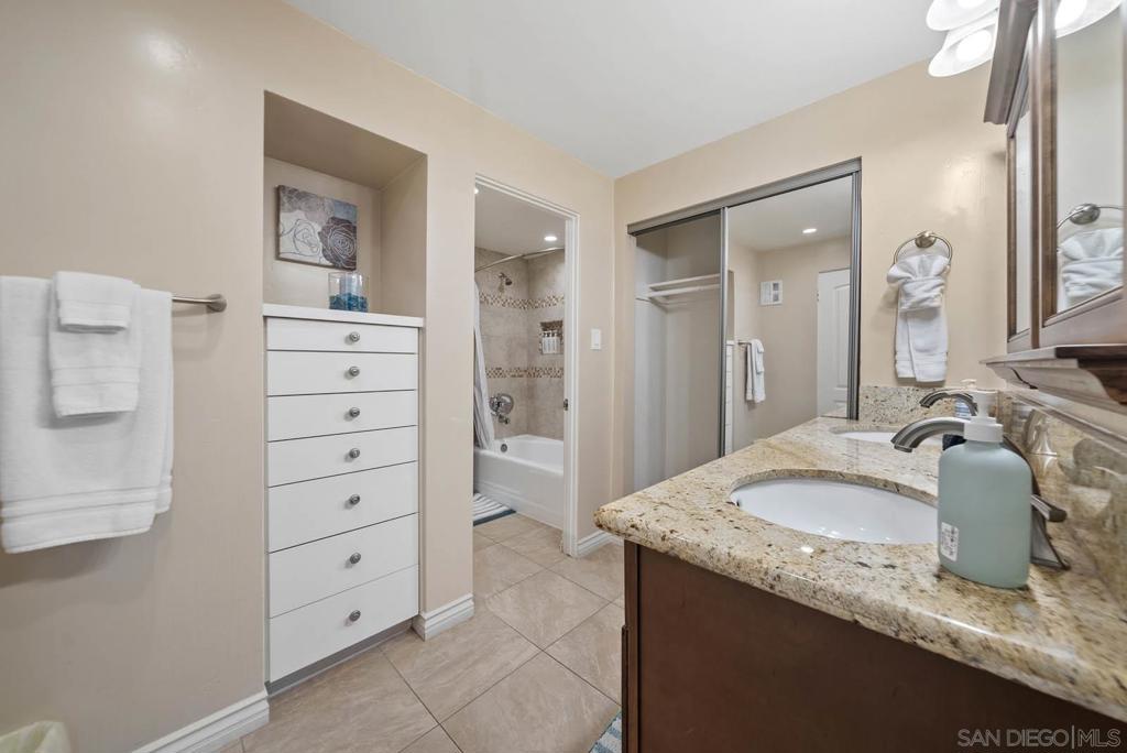 MLS #250044413SD image #12