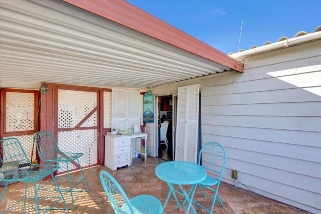 269 Quail Lane, Oceanside CA: https://media.crmls.org/mediaz/34ade706-99be-49a0-bd6b-2ec770e8ba66.jpg