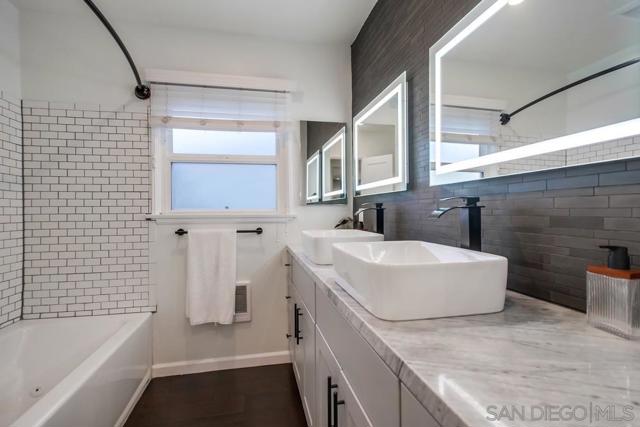 7174 Saranac St, La Mesa, California 91942, 3 Bedrooms Bedrooms, ,2 BathroomsBathrooms,Single Family Residence,For Sale,Saranac St,250020019SD