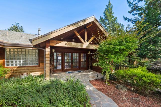 16501 Skyline Boulevard, Woodside CA: https://media.crmls.org/mediaz/34ae1d1e-8911-4c0d-88c8-f243d6ef22b2.jpg