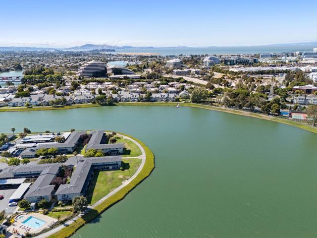2309 Vista Del Mar, San Mateo CA: https://media.crmls.org/mediaz/34ae4a7d-c845-45e6-9a4f-496df506a581.jpg
