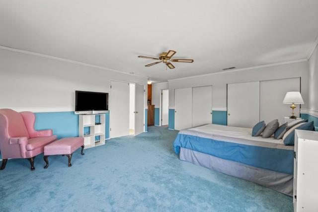 15805 Uvas Road, Morgan Hill CA: https://media.crmls.org/mediaz/34aeb485-8ceb-4de2-87db-75d1f2b9fa06.jpg