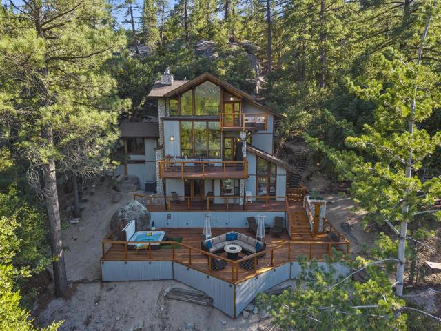 54789 Wildwood Drive, Idyllwild CA: https://media.crmls.org/mediaz/34af35f7-621e-4dea-b153-5d71d18a4f75.jpg