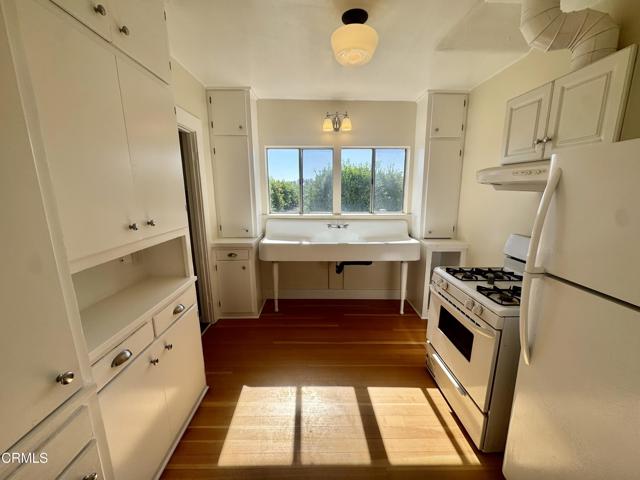 3171 E Los Angeles Avenue, Somis CA: https://media.crmls.org/mediaz/34afb9af-1599-4058-a9e4-383e12c94aaa.jpg
