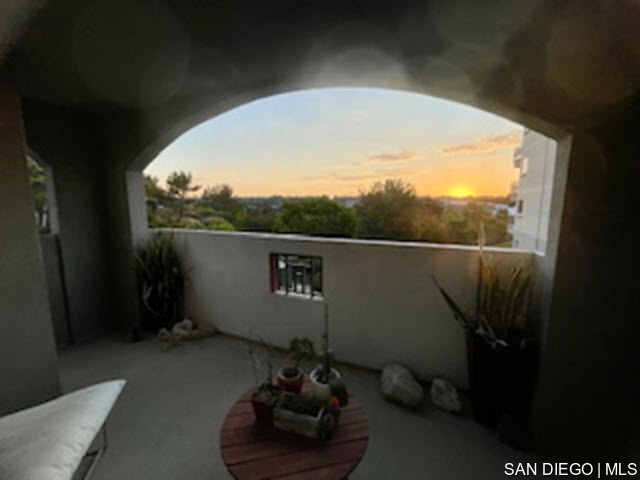 3877 Pell PL, San Diego CA: https://media.crmls.org/mediaz/34afc788-a275-4bb4-bf71-30da79b53e90.jpg