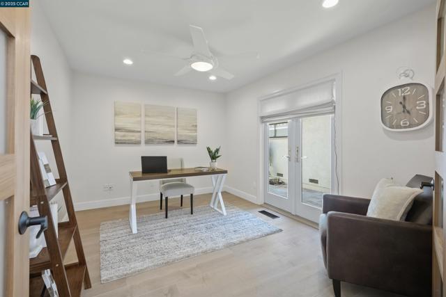 709 Liquidamber Pl, Danville CA: https://media.crmls.org/mediaz/34b0a91b-284e-4d67-ab92-6b90bf278b1a.jpg