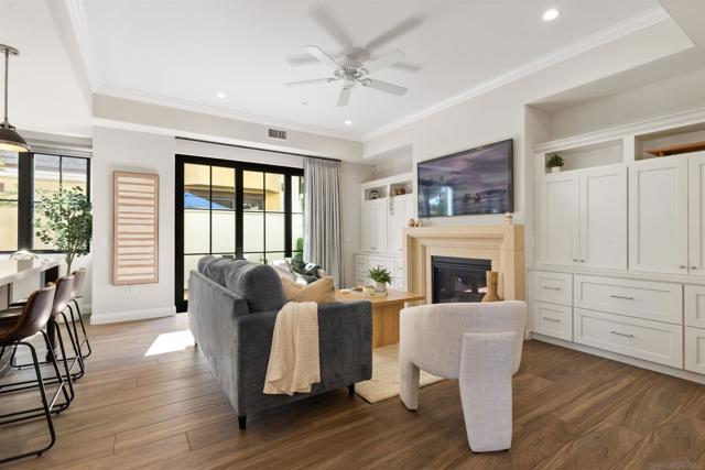 708 Silver Street, La Jolla CA: https://media.crmls.org/mediaz/34b1cb72-9acb-4fd2-9187-09d149c0b447.jpg