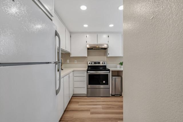 38652 Aurora Terrace, Fremont CA: https://media.crmls.org/mediaz/34b270c1-9c14-4bfe-a1fe-b5403b724e80.jpg
