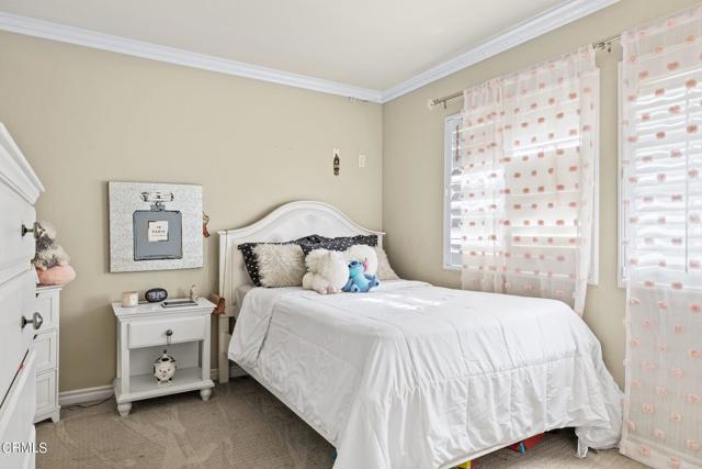2561 Upper Bay Drive, Oxnard CA: https://media.crmls.org/mediaz/34b3174d-a637-46df-bafa-4885d5eaceec.jpg