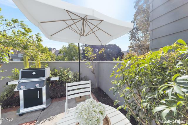 1029 Gilbert Lane, Ventura CA: https://media.crmls.org/mediaz/34b34840-f6db-4fc6-9752-a798ee211942.jpg