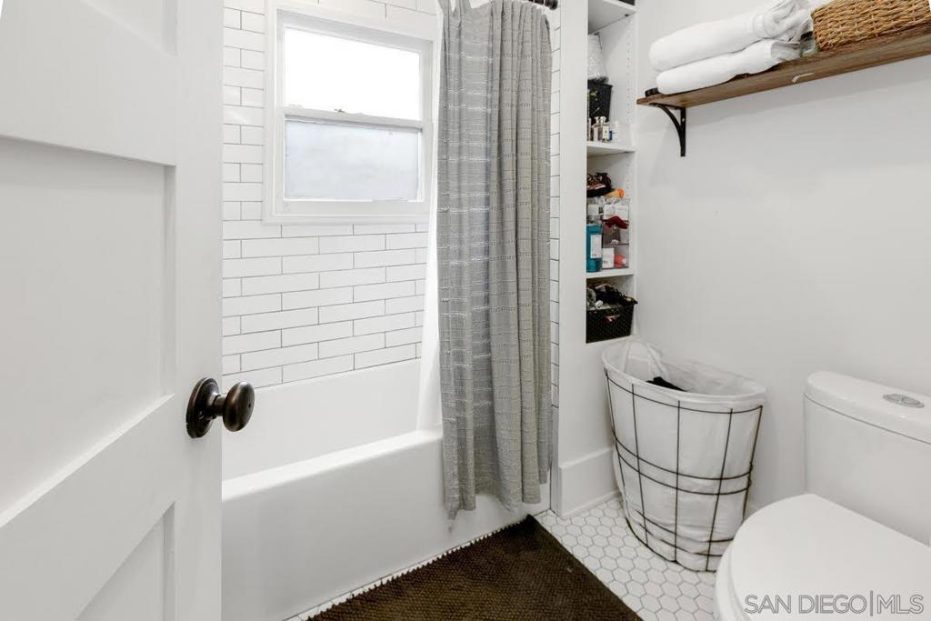 4486 Kansas St - photo 16