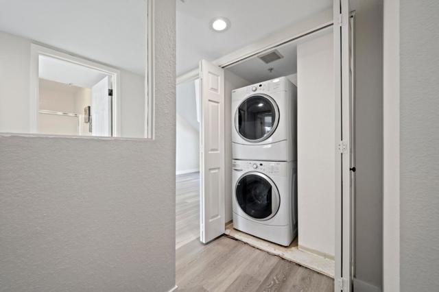 3073 Middlefield Road, Palo Alto CA: https://media.crmls.org/mediaz/34b3bb5a-f3a4-403a-9dd4-5b94dd5ac778.jpg