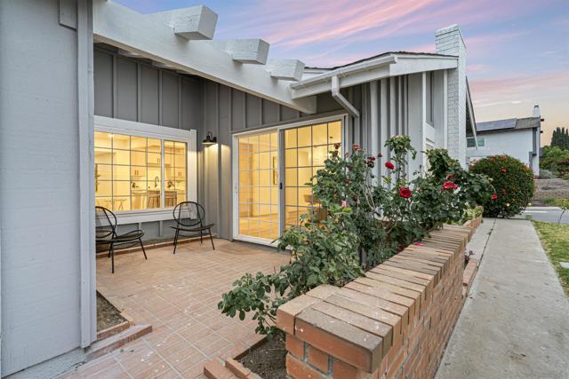 10671 Montego Dr, San Diego CA: https://media.crmls.org/mediaz/34b3dff2-d00c-4213-a94e-5f047d0414f2.jpg