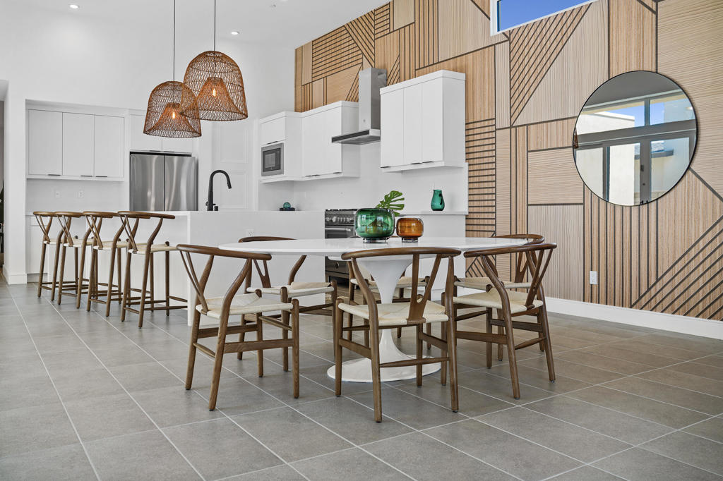 34b448a7 A4bc 42bf A150 437621bccc4d