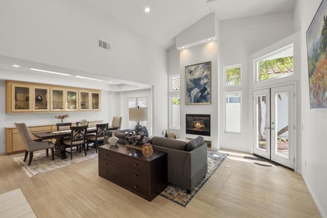4963 Lamia way, Oceanside CA: https://media.crmls.org/mediaz/34b5e998-dc41-4491-a063-f208e6f53348.jpg
