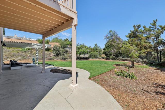 5471 Papagallo Drive, Oceanside CA: https://media.crmls.org/mediaz/34b71e02-5951-4b6d-99e9-ad711a77aa76.jpg