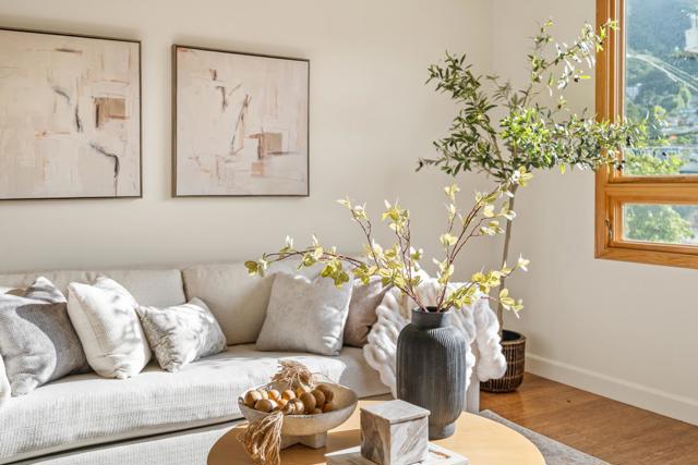 1 San Bruno Avenue, Brisbane CA: https://media.crmls.org/mediaz/34b7ddc8-e14a-48e8-adab-267d138aeeef.jpg