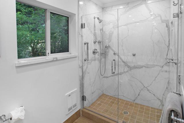 350 Grandview Drive, Woodside CA: https://media.crmls.org/mediaz/34bb3483-8ff9-4bdc-b519-03ac0c3ec52b.jpg