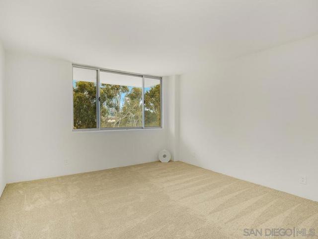 3634 7th Ave, San Diego CA: https://media.crmls.org/mediaz/34bbeb38-f5a8-4069-824c-b81d900c6559.jpg