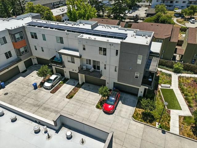 29341 Hub Court, Hayward CA: https://media.crmls.org/mediaz/34bd06fb-0b3e-4023-a5e1-8f65672dae4a.jpg