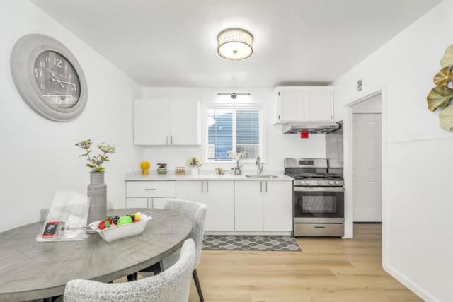 1854 Hays Street, San Leandro CA: https://media.crmls.org/mediaz/34bd2edc-8c3a-4c41-9984-72e58afe1123.jpg