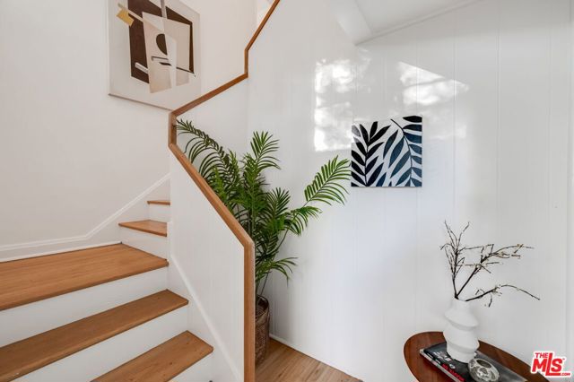 5172 1/2 Village, Los Angeles CA: https://media.crmls.org/mediaz/34bd4d4b-d9b3-4cad-b001-3aaf9a5e680b.jpg