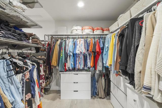 16761 Dry Creek Court, Morgan Hill CA: https://media.crmls.org/mediaz/34bdbf91-a2b6-4f06-bf3d-b5df8fe4e1e3.jpg