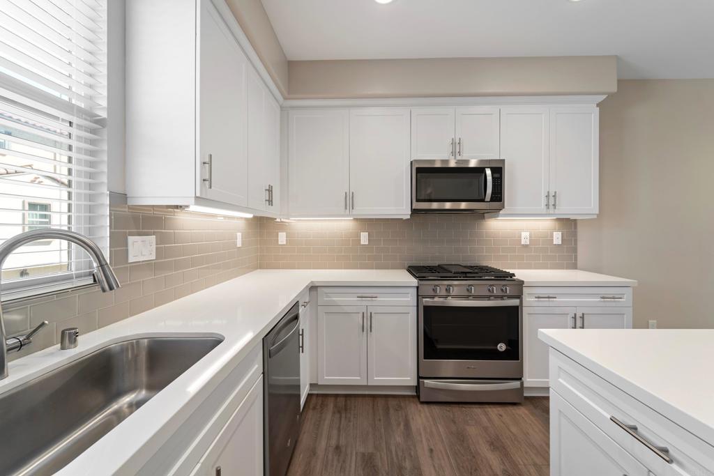 4358 Saint Cloud Way - photo 5