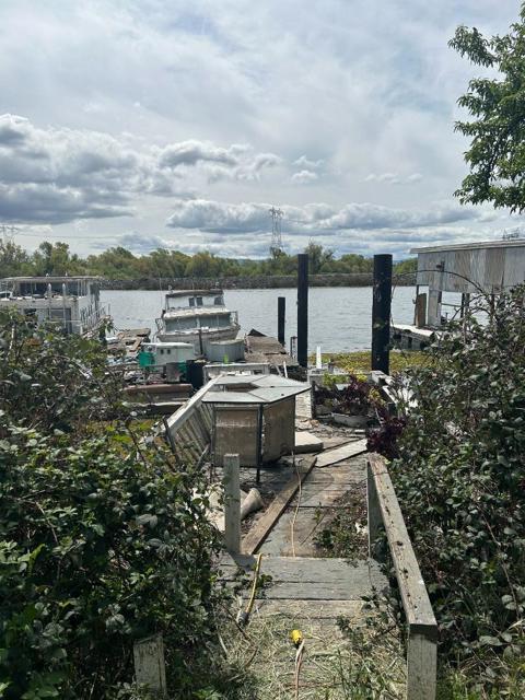 2666 Taylor Road, Bethel Island CA: https://media.crmls.org/mediaz/34bf7a76-6e7f-4cb8-b58f-d96ceacde58b.jpg