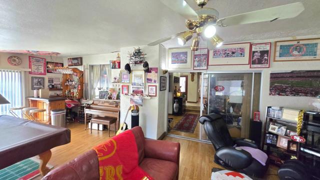 2071 Sunset View Place, San Jose CA: https://media.crmls.org/mediaz/34bfb71d-caa9-42e7-af80-6eb202da456c.jpg
