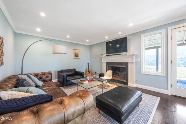 Detail Gallery Image 30 of 69 For 9670 Crystal View Dr., Tujunga,  CA 91042 - 3 Beds | 2 Baths