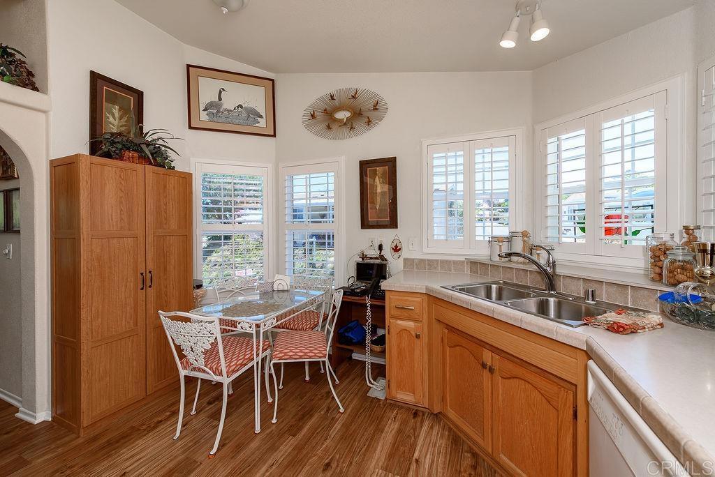 444 El Camino Real - photo 9
