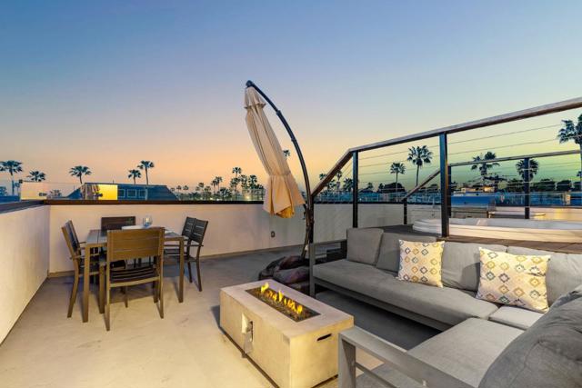 508 N Tremont Street, Oceanside CA: https://media.crmls.org/mediaz/34c2b2e3-2e1e-4f3a-8cb1-78f8fb272569.jpg