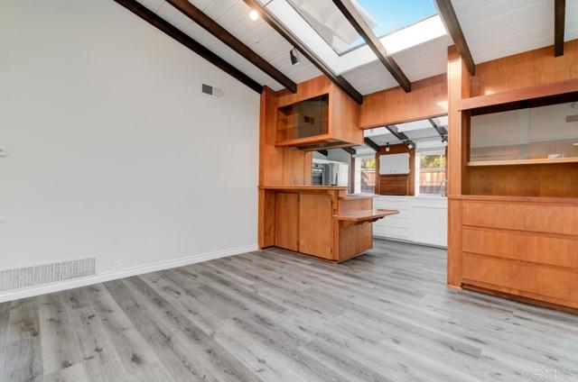 Detail Gallery Image 8 of 27 For 744 E Solana, Solana Beach,  CA 92075 - 2 Beds | 2 Baths