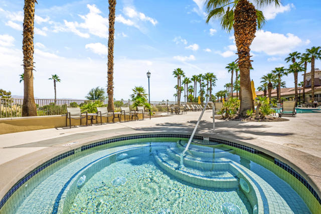 39492 Camino Piscina, Indio CA: https://media.crmls.org/mediaz/34c36306-b263-43c0-92a1-b275d7413062.jpg