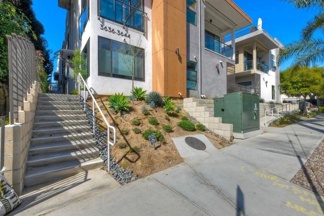 Detail Gallery Image 2 of 30 For 3640 3640 7th Ave, San Diego,  CA 92103 - 3 Beds | 2 Baths