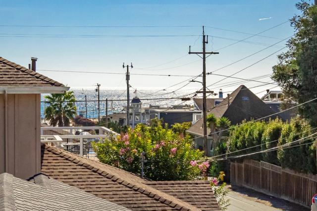 360 5th Avenue, Santa Cruz CA: https://media.crmls.org/mediaz/34c3a2d6-8435-4fc1-8a96-63928f02e241.jpg