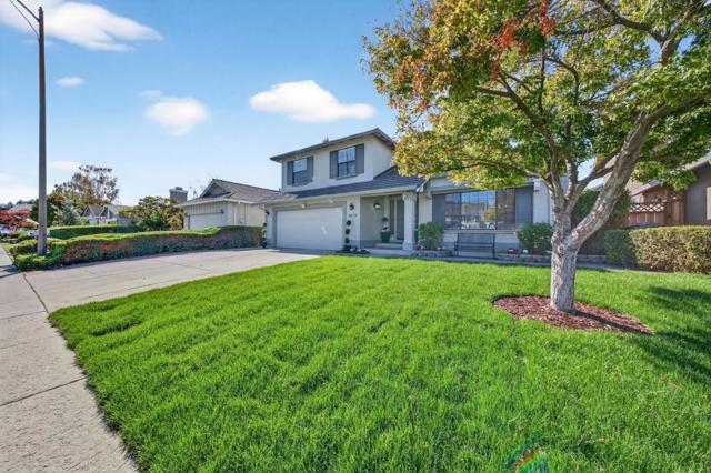 4315 Montmorency Court, San Jose CA: https://media.crmls.org/mediaz/34c446d6-2f4a-4715-8297-12d1d5ce5848.jpg