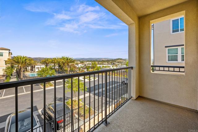 1229 Sunrise, San Marcos CA: https://media.crmls.org/mediaz/34c543f4-7e1b-424d-ab33-00dcd973b7f1.jpg