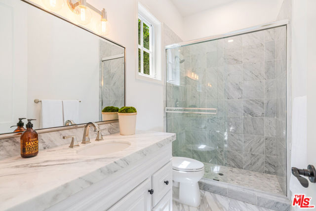 11797 CHAPARAL Street, Los Angeles CA: https://media.crmls.org/mediaz/34c70d98-b01e-45b1-bfd8-c7de8f47794b.jpg