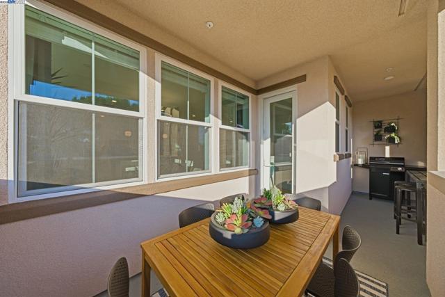 4898 Las Positas Road, Livermore CA: https://media.crmls.org/mediaz/34c80c01-e2fa-49af-89b9-dabfb71947bc.jpg