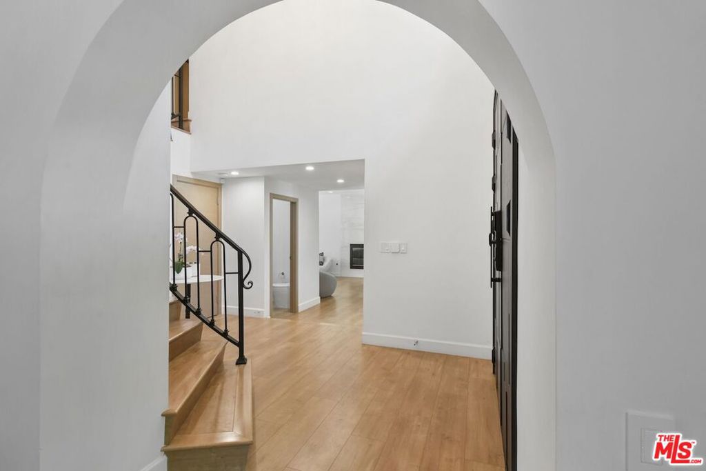MLS #26915335 image #6