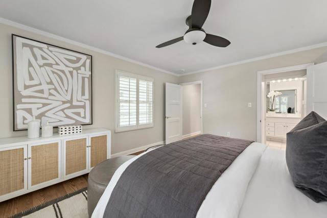1715 Forest View Avenue, Hillsborough CA: https://media.crmls.org/mediaz/34c9ad44-27ff-41aa-8a4d-41cd25ad3c7d.jpg