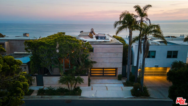 31522 Broad Beach Road, Malibu, California 90265, 3 Bedrooms Bedrooms, ,3 BathroomsBathrooms,Single Family Residence,For Sale,Broad Beach,24427395