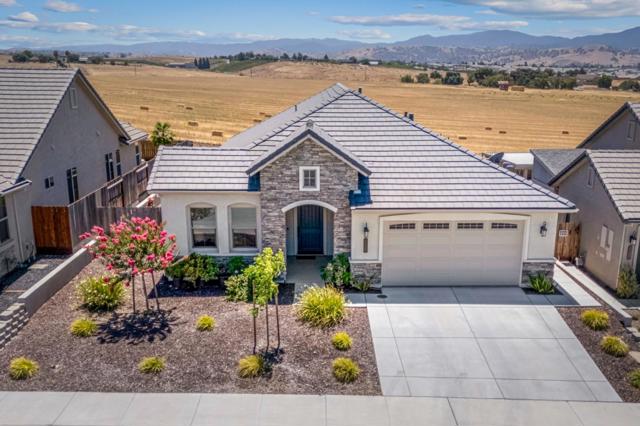 2011 Sage Drive, Hollister CA: https://media.crmls.org/mediaz/34c9d035-b759-4c6c-a787-26bedbc96c79.jpg