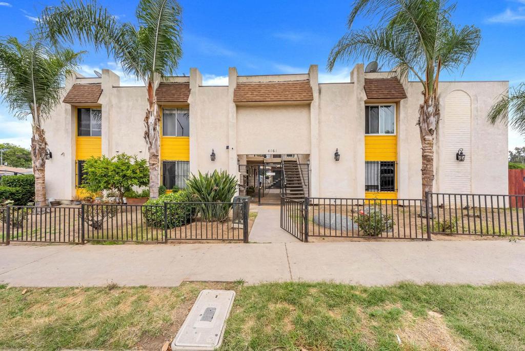 4161 Winona Avenue - photo 4