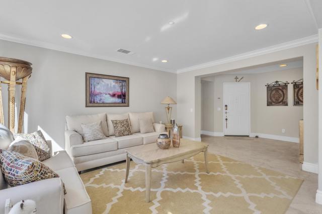 Image 7 of 40 For 10403 Valley Waters Drive