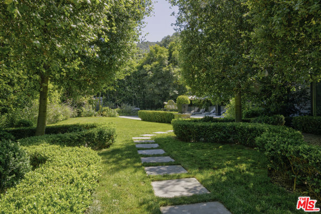 1857 Benedict Canyon Drive, Beverly Hills CA: https://media.crmls.org/mediaz/34cca0fd-4494-4a52-a24b-6d35e0127e16.jpg