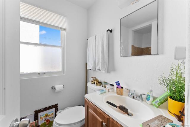 4358 64 36th St, San Diego CA: https://media.crmls.org/mediaz/34ce5856-e920-48b8-aea2-341c7b9b0a4c.jpg