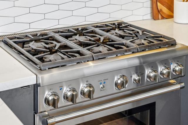 2271 40th Avenue, San Francisco CA: https://media.crmls.org/mediaz/34ce6003-f72a-4aa0-8662-37a6f6065213.jpg